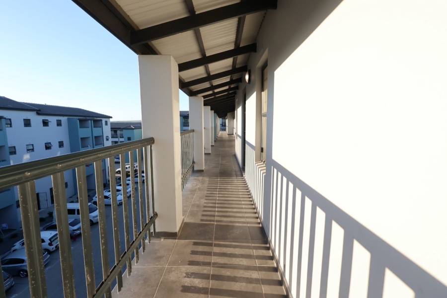 2 Bedroom Property for Sale in Parklands Western Cape